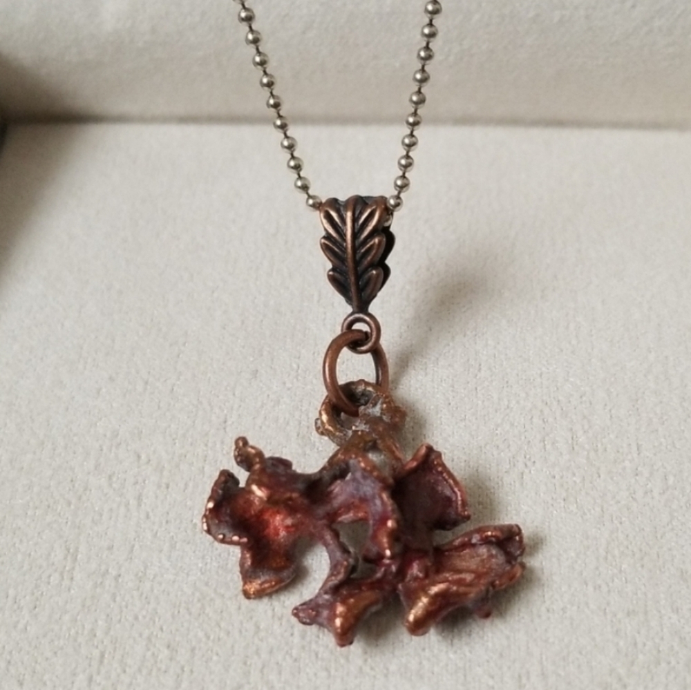 NEW Handcrafted Flower Blossom Necklace